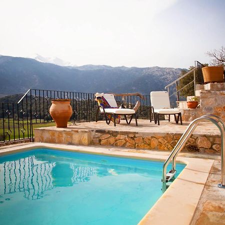 Stone Built Villa Galatia, Poolside & Perfect View Karész Kültér fotó
